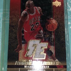 Michael Jordan jersey card very nice card